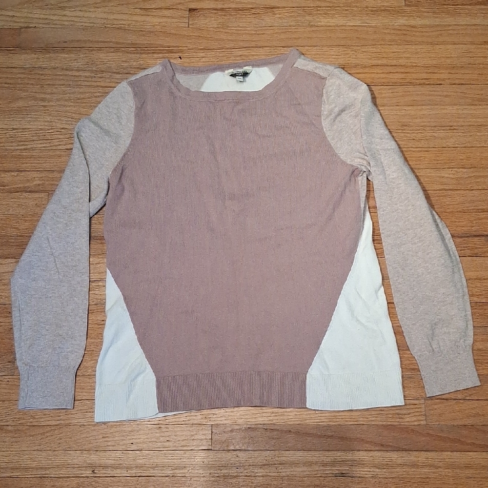 Denver Hayes Tea Rose, White Sweater 6270